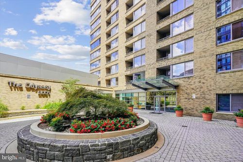 apt-608-2001 15th St N, ARLINGTON, VA, 22201-2693 | Card Image