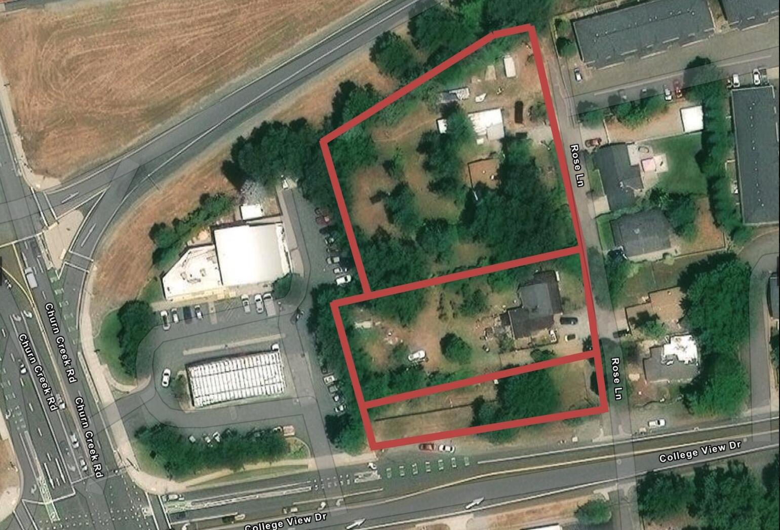 Land in Redding 2
