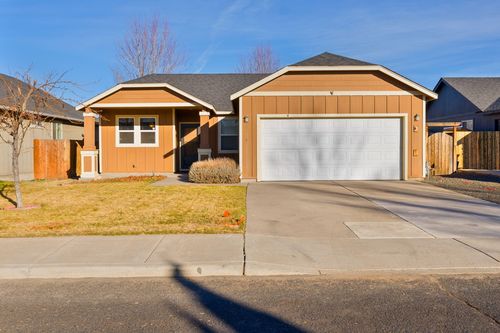 3115 Sw Peridot Avenue, Redmond, OR, 97756 | Card Image