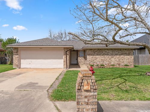 1808 Leissner St, Bay City, TX, 77414-4671 | Card Image