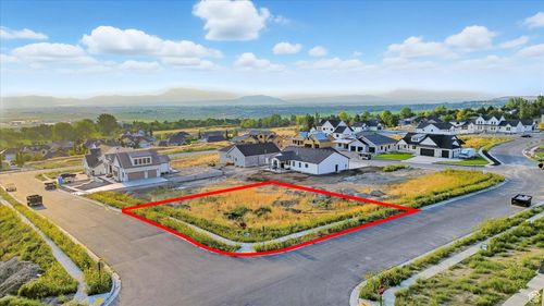 11-895 N 100 W, Hyde Park, UT, 84318 | Card Image