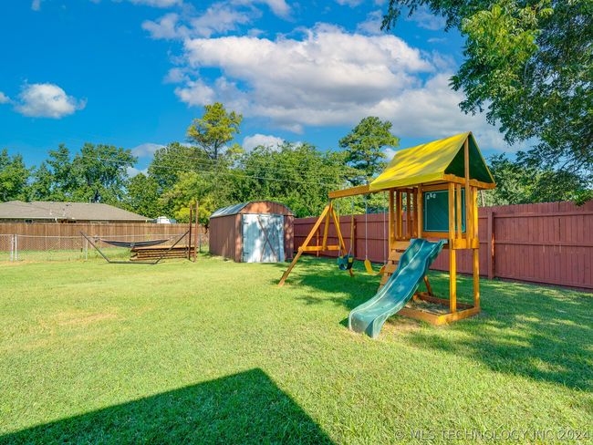 105 Circle Dr, House other with 3 bedrooms, 2 bathrooms and null parking in Davis OK | Image 25