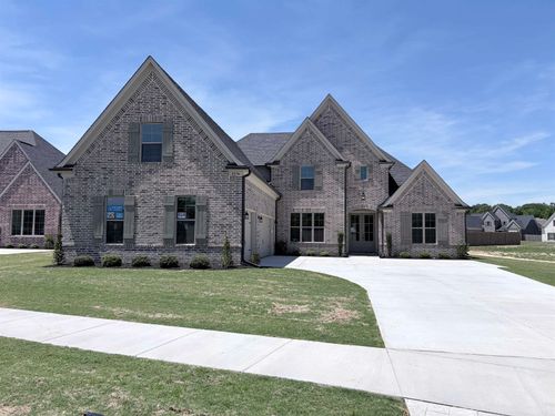 9574 Grays Hollow Dr S, Cordova, TN, 38018-7934 | Card Image