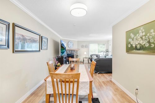 14783 101 Ave, Surrey, BC, V3R7H7 | Card Image