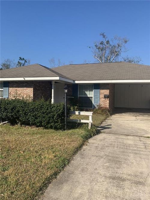 2104 Cherie Dr, Hammond, LA, 70401-1512 | Card Image