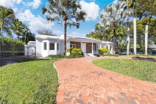 4404 Alhambra Cir, Coral Gables, FL, 33146-1014 | Card Image