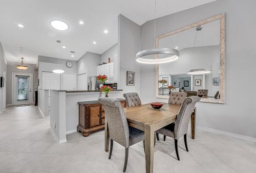 8590 Logia Cir, Boynton Beach, FL, 33472-7111 | Card Image