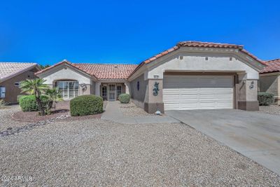 22510 N Mirage Lane N, House other with 2 bedrooms, 2 bathrooms and null parking in Sun City West AZ | Image 1