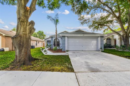 627 Sand Ridge Dr, VALRICO, FL, 33594-4018 | Card Image