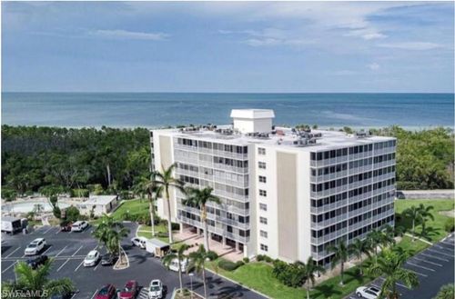 511-3 Bluebill Ave, NAPLES, FL, 34108-1725 | Card Image