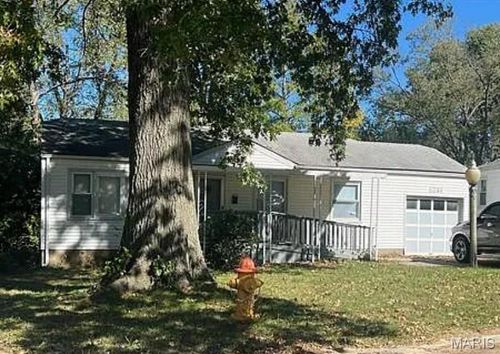 1231 Odessa Dr, Saint Louis, MO, 63137-2031 | Card Image