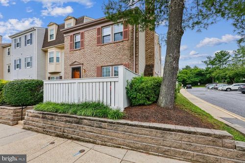 400-19962 Appledowre Cir, GERMANTOWN, MD, 20876-5518 | Card Image