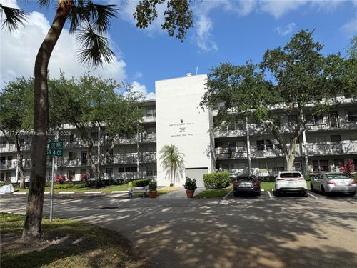 apt-318h-251 Sw 132nd Way, Pembroke Pines, FL, 33027-2016 | Card Image
