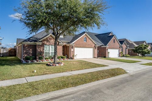 8330 Rosemary Dr, Baytown, TX, 77521-1492 | Card Image