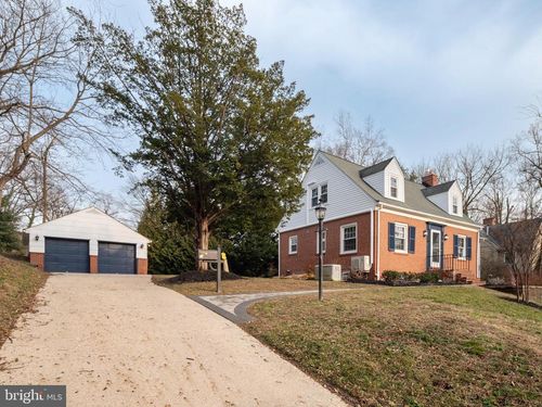 7 Overhill Rd, BALTIMORE, MD, 21228-4924 | Card Image