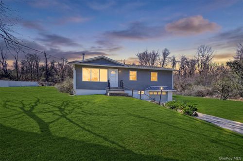 14 Claire Ann Dr, Warwick, NY, 10990-3131 | Card Image