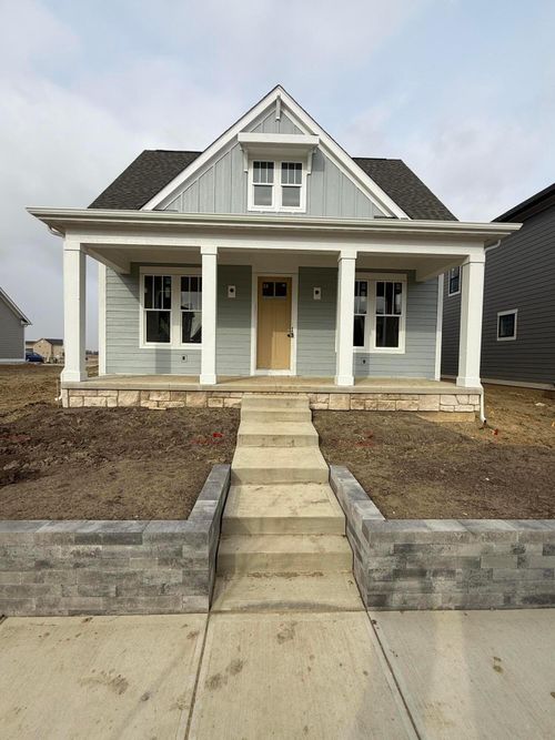 5123 Maple Dr, Lewis Center, OH, 43035 | Card Image