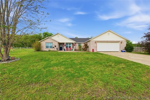 1209 N 4266, Pryor, OK, 74361-8312 | Card Image