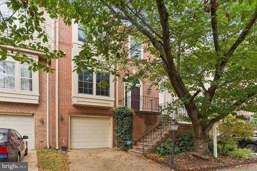 3853 Inverness Rd, FAIRFAX, VA, 22033-4607 | Card Image