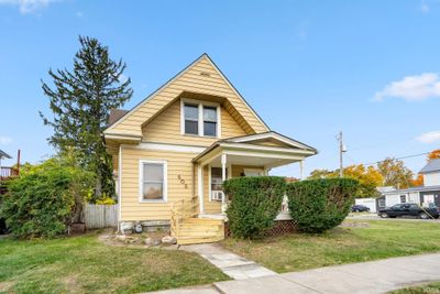 605 N Van Buren Street, House other with 3 bedrooms, 2 bathrooms and null parking in Auburn IN | Image 1