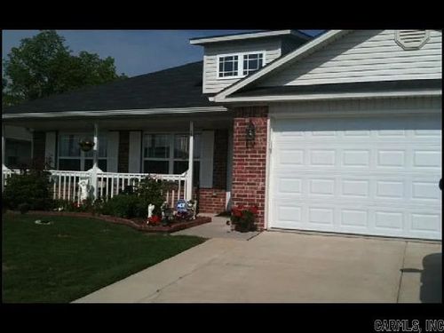 909 Yarrow Dr, North Little Rock, AR, 72117-9763 | Card Image