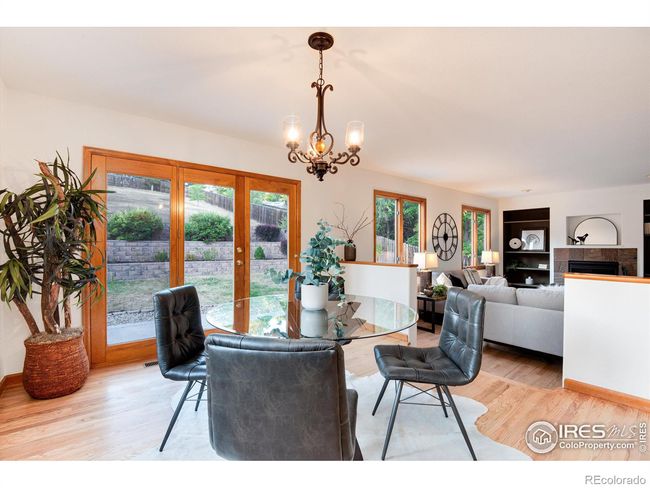 Breakfast nook | Image 18