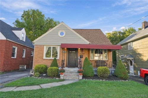 73 Rosary Ave, Lackawanna, NY, 14218-1620 | Card Image