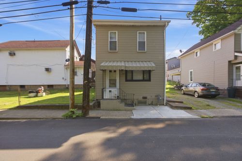 507 2nd Ave, New Brighton, PA, 15066-1702 | Card Image