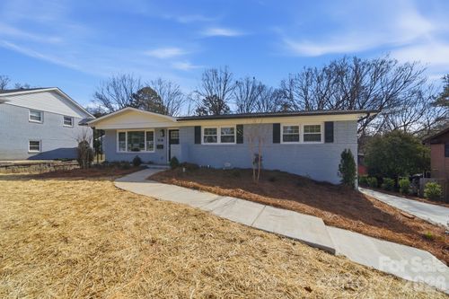 6521 Highwood Pl, Charlotte, NC, 28210-5329 | Card Image