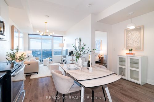 ph201-7165 Yonge St, Thornhill, ON, L3T0C9 | Card Image