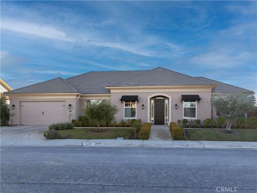 320 Cool Valley, Paso Robles, CA, 93446 | Card Image