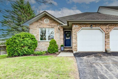 1-1198 Swan St, Ayr, ON, N0B1E0 | Card Image