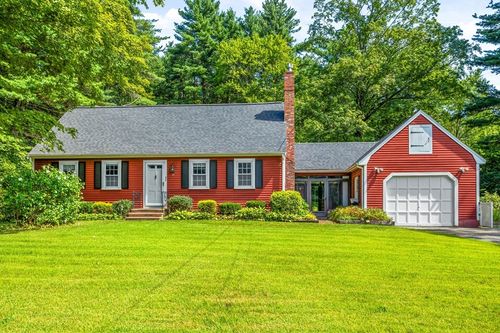 54 Kemp St, Groton, MA, 01450-1126 | Card Image