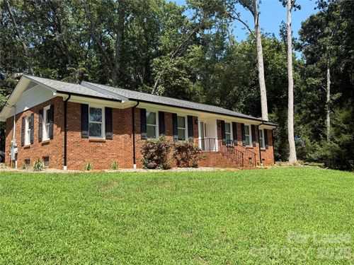 3978 W Nc 10 Hwy, Newton, NC, 28658-9796 | Card Image