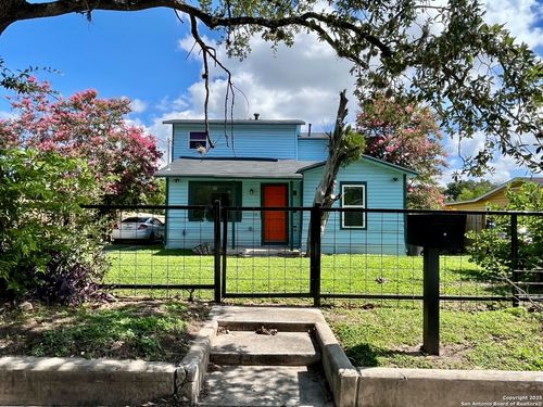 1431 Delgado St, San Antonio, TX, 78207-1947 | Card Image