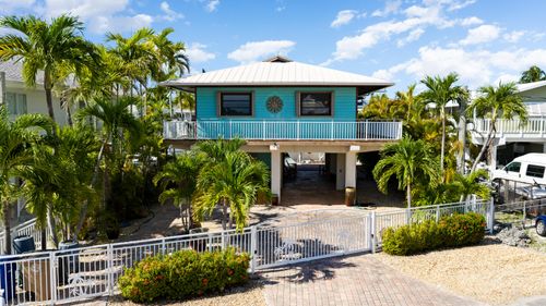 205 Dexter Ct, Tavernier, FL, 33070-2834 | Card Image