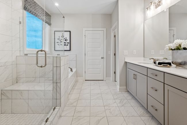 Photos are of another home. Options and colors may vary. | Image 26