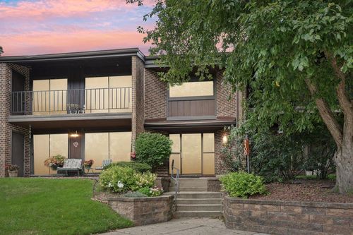 apt-7-3108 Creekview Dr, Middleton, WI, 53562-1938 | Card Image