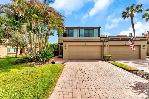 0-4508 Rolling Green Ln, Tampa, FL, 33618-8630 | Card Image