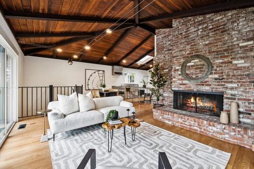 57 Santa Maria Ave, Portola Valley, CA, 94028-7215 | Card Image