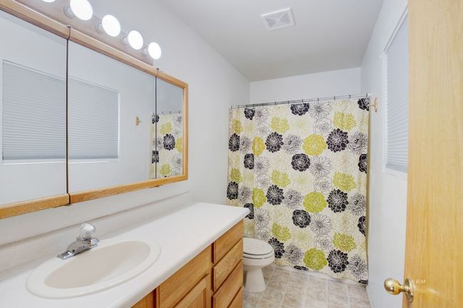 287 Flora Dr, House other with 3 bedrooms, 3 bathrooms and null parking in Spring Creek NV | Image 16