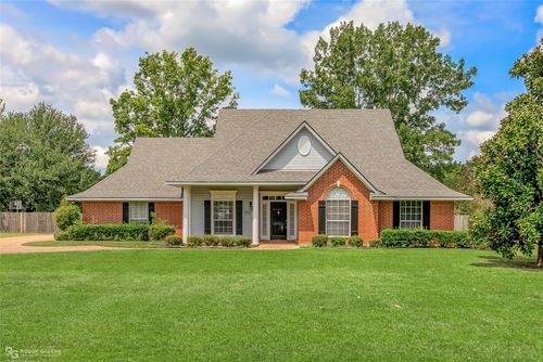 205 Ridgefield Dr, Bossier City, LA, 71111-2370 | Card Image