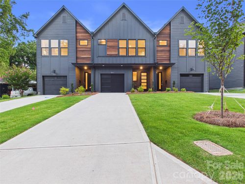 2b-2641 Ravencroft Dr, Charlotte, NC, 28208-3459 | Card Image