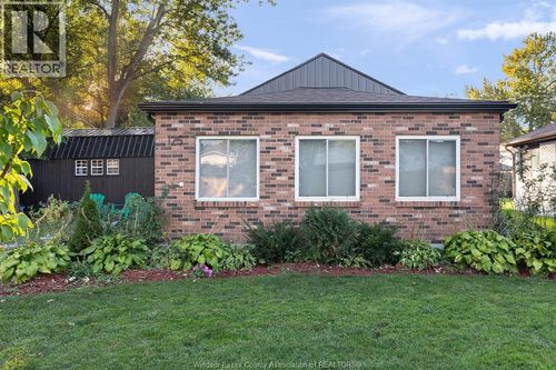 125 Crystal Lane, Harrow, ON, N0R1G0 | Card Image