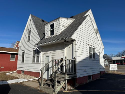 2-704 1st Street S, Willmar, MN, 56201 | Card Image