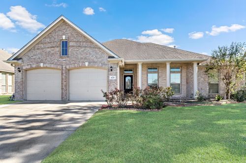 west-oaks-420 S Oaks Dr, Beaumont, TX, 77706 | Card Image