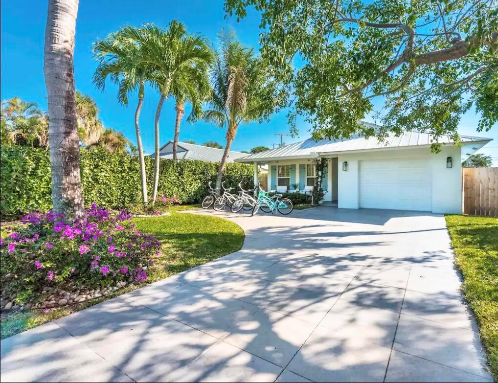 9th St, Delray Beach, FL 33444