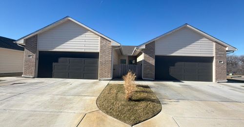 4555-4557-4555 N Sandplum St, Wichita, KS, 67205-2626 | Card Image