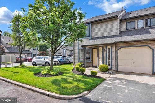 906 Chesterwood Ct, MARLTON, NJ, 08053-3416 | Card Image