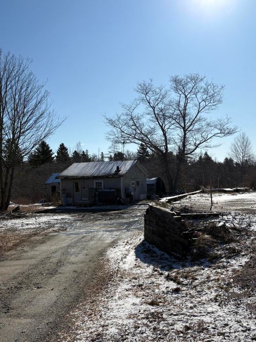 4 Bernard Road, Tremont, ME, 04612 | Card Image